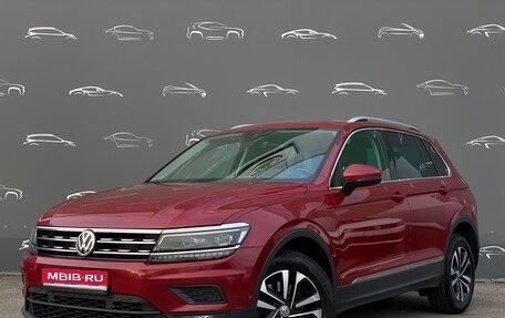 Volkswagen Tiguan II, 2019 год, 2 250 600 рублей, 1 фотография