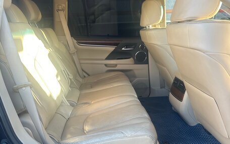 Lexus LX III, 2016 год, 5 300 000 рублей, 6 фотография