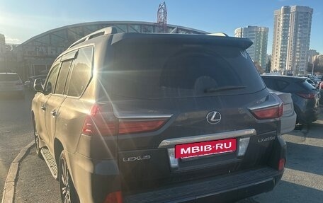 Lexus LX III, 2016 год, 5 300 000 рублей, 3 фотография