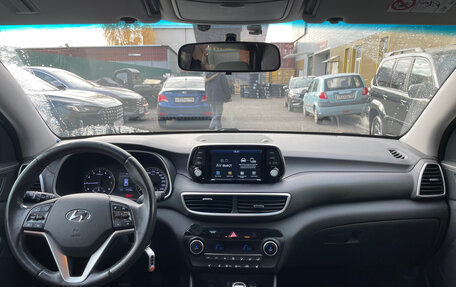 Hyundai Tucson III, 2018 год, 1 799 000 рублей, 5 фотография