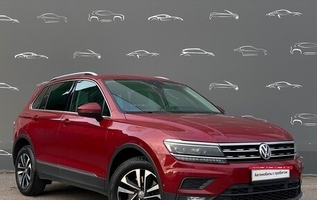 Volkswagen Tiguan II, 2019 год, 2 250 600 рублей, 3 фотография