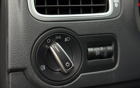 Volkswagen Polo VI (EU Market), 2016 год, 990 000 рублей, 18 фотография