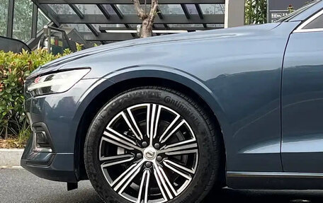Volvo S60 III, 2022 год, 2 299 511 рублей, 9 фотография