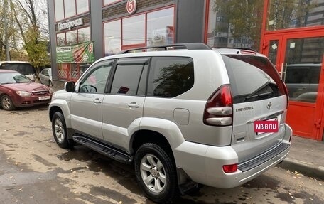Toyota Land Cruiser Prado 120 рестайлинг, 2008 год, 2 100 000 рублей, 2 фотография