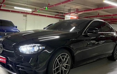 Mercedes-Benz E-Класс, 2022 год, 3 500 000 рублей, 1 фотография