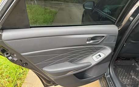 Toyota Avalon, 2022 год, 4 300 000 рублей, 6 фотография