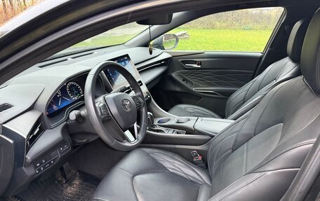 Toyota Avalon, 2022 год, 4 300 000 рублей, 9 фотография