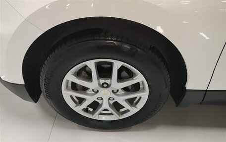 Chevrolet Equinox III, 2021 год, 1 640 000 рублей, 10 фотография