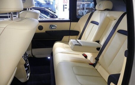Rolls-Royce Cullinan, 2022 год, 35 373 000 рублей, 8 фотография