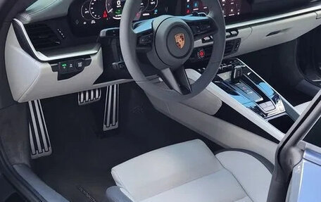 Porsche 911, 2022 год, 10 000 000 рублей, 9 фотография