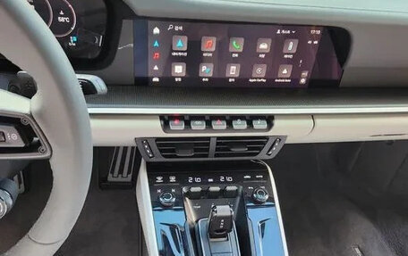 Porsche 911, 2022 год, 10 000 000 рублей, 15 фотография