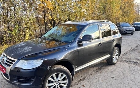 Volkswagen Touareg III, 2010 год, 1 000 000 рублей, 1 фотография