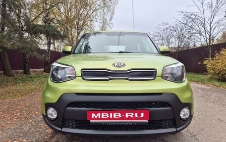 KIA Soul II рестайлинг, 2017 год, 1 449 000 рублей, 23 фотография