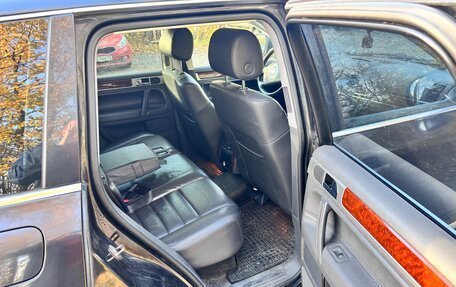 Volkswagen Touareg III, 2010 год, 1 000 000 рублей, 9 фотография