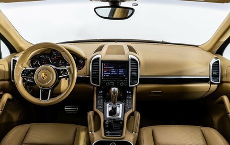 Porsche Cayenne III, 2014 год, 3 099 000 рублей, 11 фотография