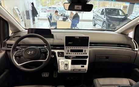 Hyundai Staria, 2025 год, 7 650 000 рублей, 12 фотография