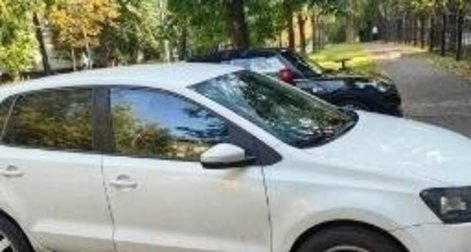 Volkswagen Polo VI (EU Market), 2011 год, 700 000 рублей, 1 фотография