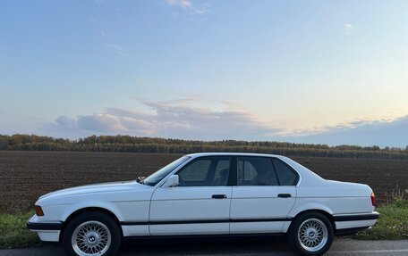 BMW 7 серия, 1989 год, 990 000 рублей, 16 фотография