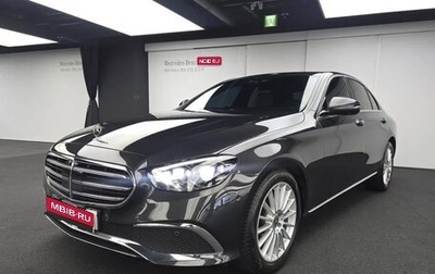 Mercedes-Benz E-Класс, 2022 год, 3 136 027 рублей, 1 фотография