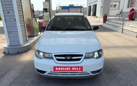 Daewoo Nexia I рестайлинг, 2012 год, 210 000 рублей, 2 фотография