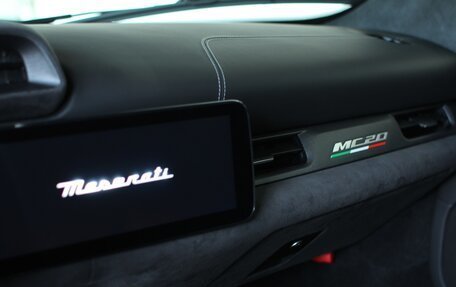 Maserati MC20, 2022 год, 14 600 000 рублей, 14 фотография