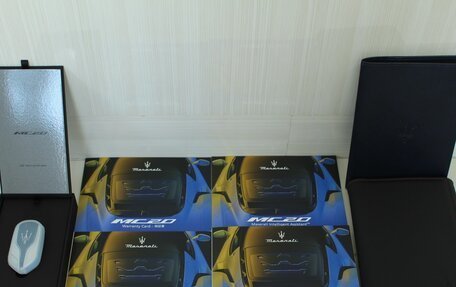 Maserati MC20, 2022 год, 14 600 000 рублей, 25 фотография