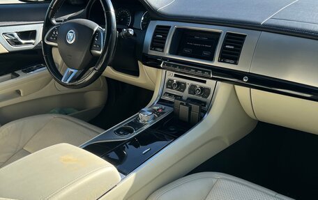 Jaguar XF I рестайлинг, 2013 год, 1 890 000 рублей, 13 фотография