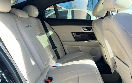 Jaguar XF I рестайлинг, 2013 год, 1 890 000 рублей, 17 фотография