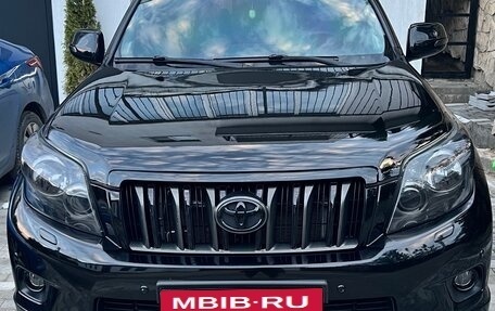 Toyota Land Cruiser Prado 150 рестайлинг 2, 2009 год, 2 800 000 рублей, 2 фотография