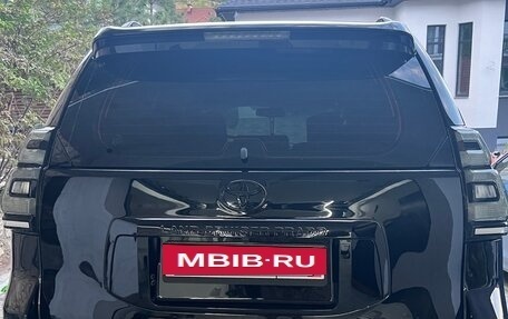 Toyota Land Cruiser Prado 150 рестайлинг 2, 2009 год, 2 800 000 рублей, 3 фотография