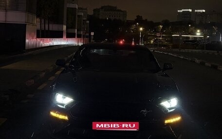 Ford Mustang VI рестайлинг, 2019 год, 2 999 999 рублей, 3 фотография