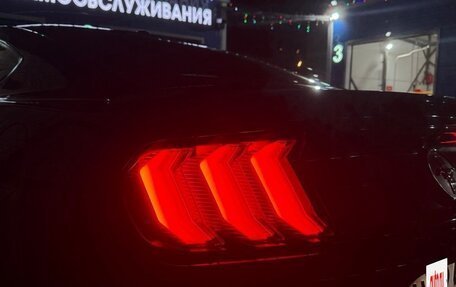 Ford Mustang VI рестайлинг, 2019 год, 2 999 999 рублей, 12 фотография