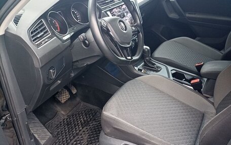 Volkswagen Tiguan II, 2019 год, 3 770 000 рублей, 9 фотография