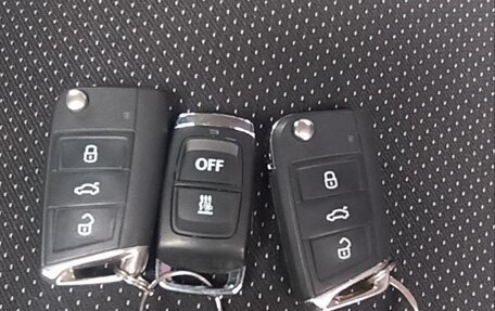 Volkswagen Tiguan II, 2019 год, 3 770 000 рублей, 7 фотография