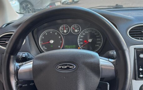 Ford Focus II рестайлинг, 2005 год, 430 000 рублей, 11 фотография