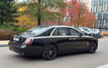 Rolls-Royce Ghost Series II рестайлинг, 2021 год, 28 500 000 рублей, 5 фотография