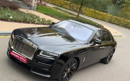 Rolls-Royce Ghost Series II рестайлинг, 2021 год, 28 500 000 рублей, 9 фотография
