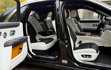 Rolls-Royce Ghost Series II рестайлинг, 2021 год, 28 500 000 рублей, 32 фотография