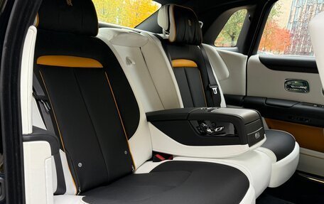 Rolls-Royce Ghost Series II рестайлинг, 2021 год, 28 500 000 рублей, 35 фотография