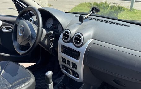 Dacia Logan I, 2011 год, 650 000 рублей, 5 фотография