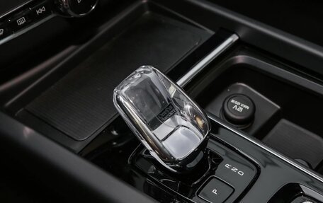 Volvo XC60 II, 2025 год, 6 100 000 рублей, 12 фотография