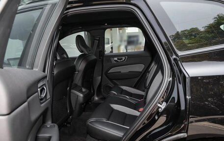Volvo XC60 II, 2025 год, 6 100 000 рублей, 17 фотография