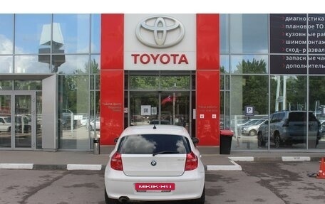 BMW 1 серия, 2011 год, 925 000 рублей, 6 фотография