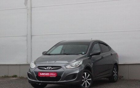 Hyundai Solaris II рестайлинг, 2012 год, 585 000 рублей, 1 фотография