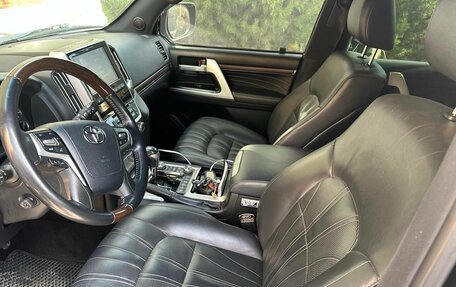 Toyota Land Cruiser 200, 2020 год, 9 500 000 рублей, 8 фотография