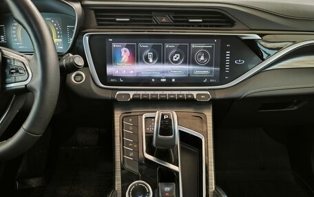 Geely Atlas, 2022 год, 1 815 000 рублей, 12 фотография