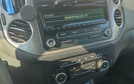 Volkswagen Tiguan I, 2011 год, 1 000 000 рублей, 14 фотография