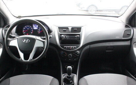 Hyundai Solaris II рестайлинг, 2012 год, 585 000 рублей, 7 фотография