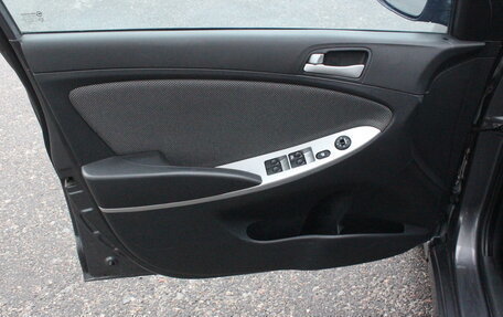 Hyundai Solaris II рестайлинг, 2012 год, 585 000 рублей, 8 фотография