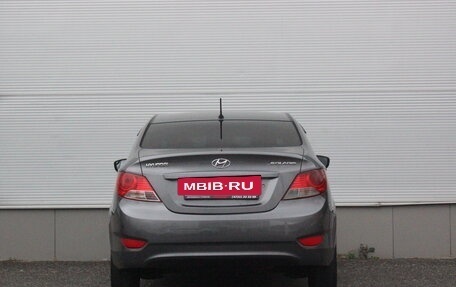 Hyundai Solaris II рестайлинг, 2012 год, 585 000 рублей, 4 фотография